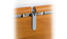 Zubehöraufnahme zur Anbringung an der Seitenblende