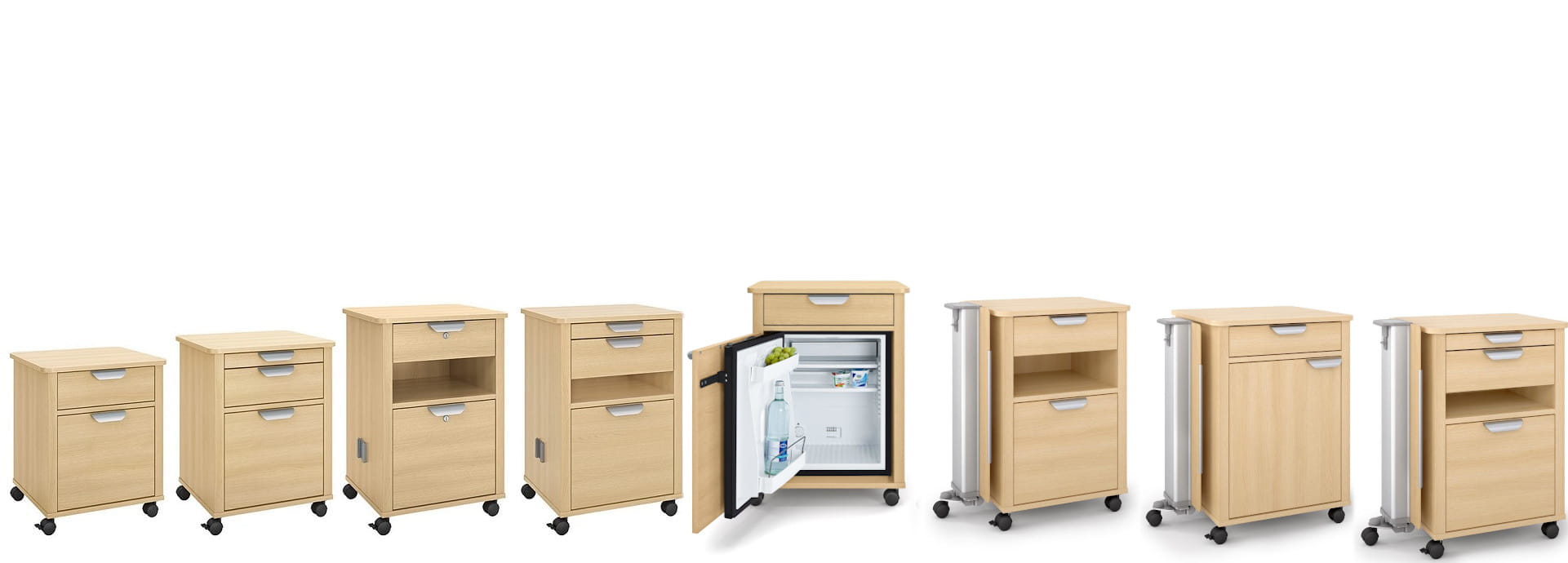 Die Nachttischserie vitalia besticht durch dekorative Details wie die abgerundete Oberplatte